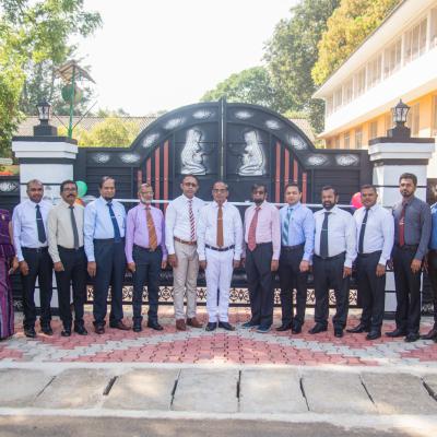 නව පිවිසුම් දොරටුව සිසු අයිතියට පත් කිරීම.